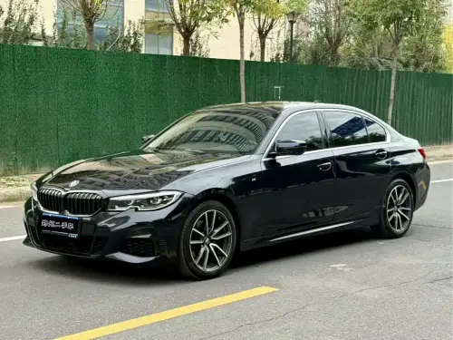 BMW 3-Series, 2021