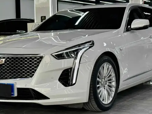 Cadillac CT6, 2022