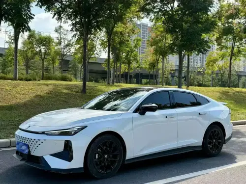 Changan UNI-V, 2023