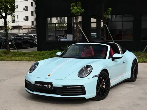 Porsche 911, 2023
