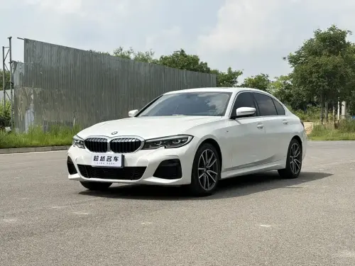 BMW 3-Series, 2021
