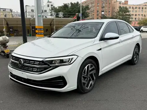 Volkswagen Sagitar, 2023