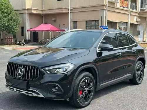 Mercedes-Benz GLA-Class, 2021