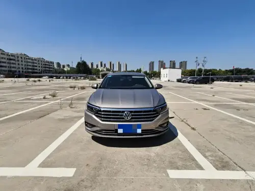 Volkswagen Sagitar, 2020