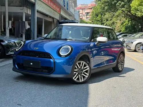 Mini MINI, 2025