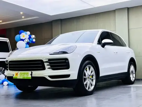 Porsche Cayenne, 2021