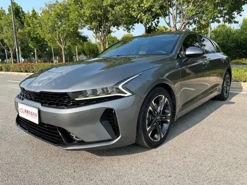 Kia K5, 2021