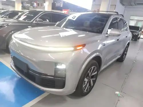 Li Auto L8, 2023