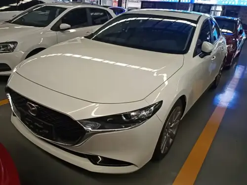 Mazda Mazda3 Axela, 2024
