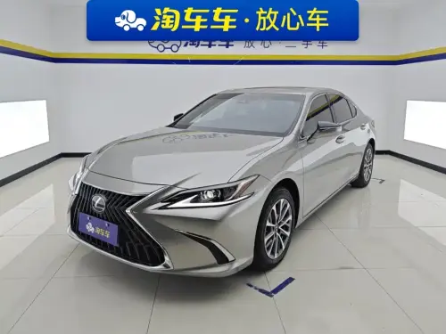 Lexus ES, 2023
