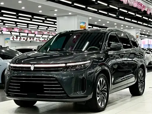 AITO M7, 2023