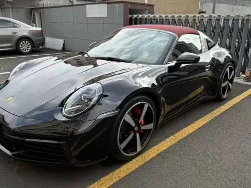 Porsche 911, 2021