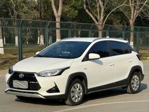Toyota Yaris L, 2022