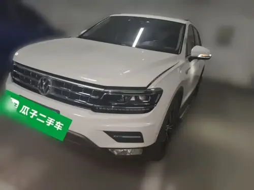 Volkswagen Tiguan, 2020
