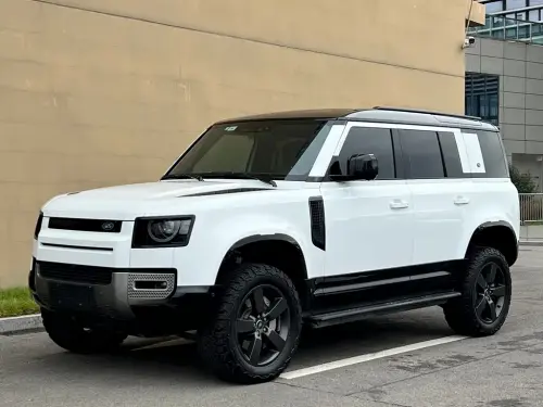 Land Rover Defender, 2024
