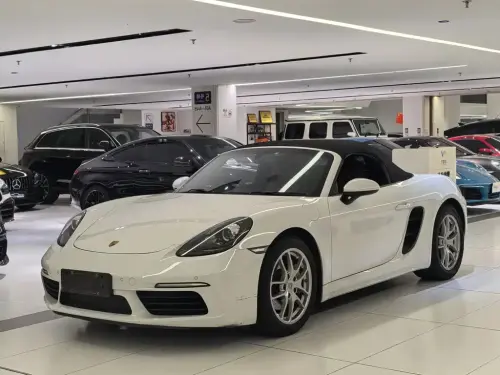 Porsche 718, 2022