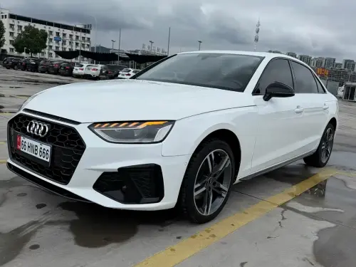 Audi A4, 2023