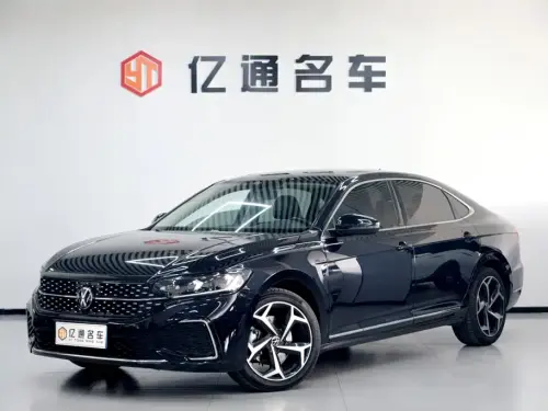 Volkswagen Passat, 2023