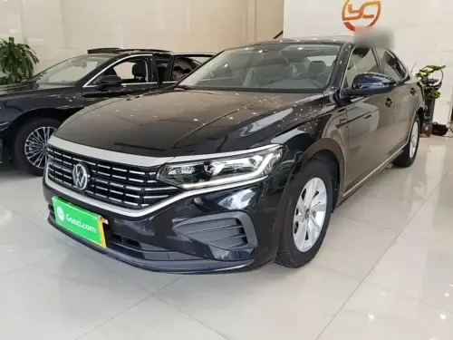 Volkswagen Passat, 2025