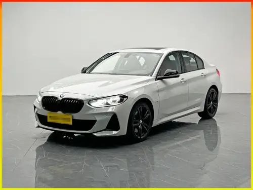 BMW 1-Series, 2021