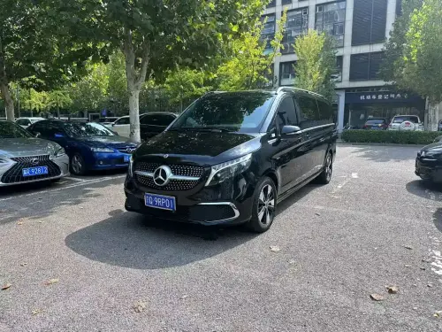 Mercedes-Benz V-Class, 2023