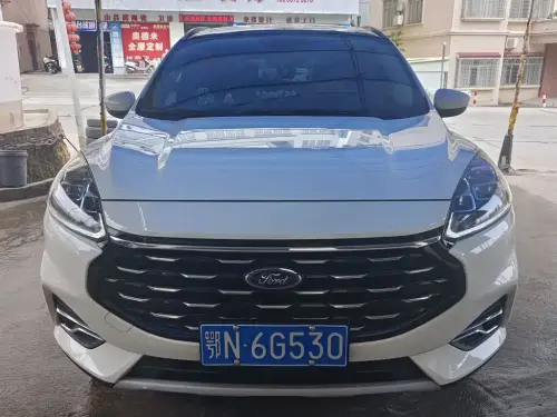 Ford Escape, 2022