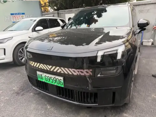 Lynk & Co 900, 2025