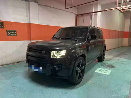 Land Rover Defender, 2023
