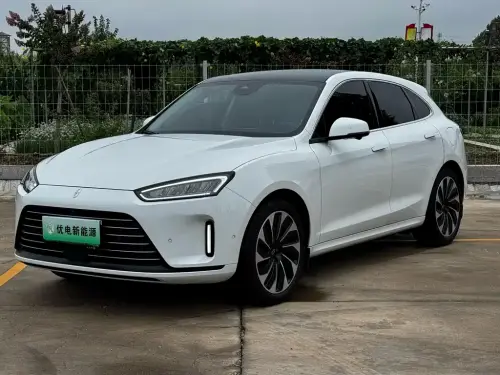 AITO M5, 2022