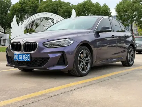 BMW 1-Series, 2022