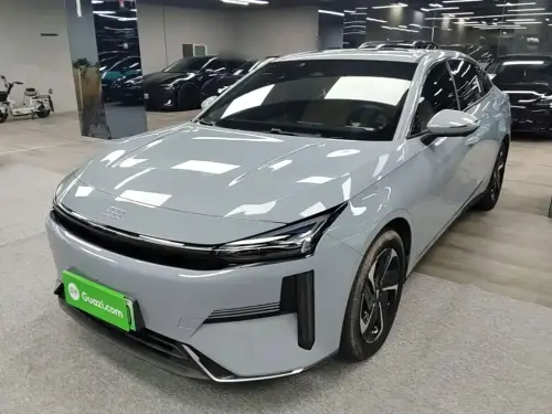 Geely Galaxy L6, 2024