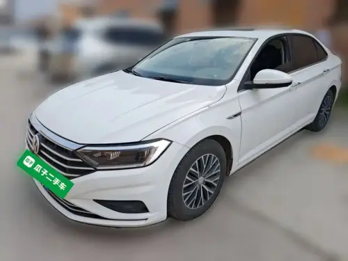 Volkswagen Sagitar, 2020