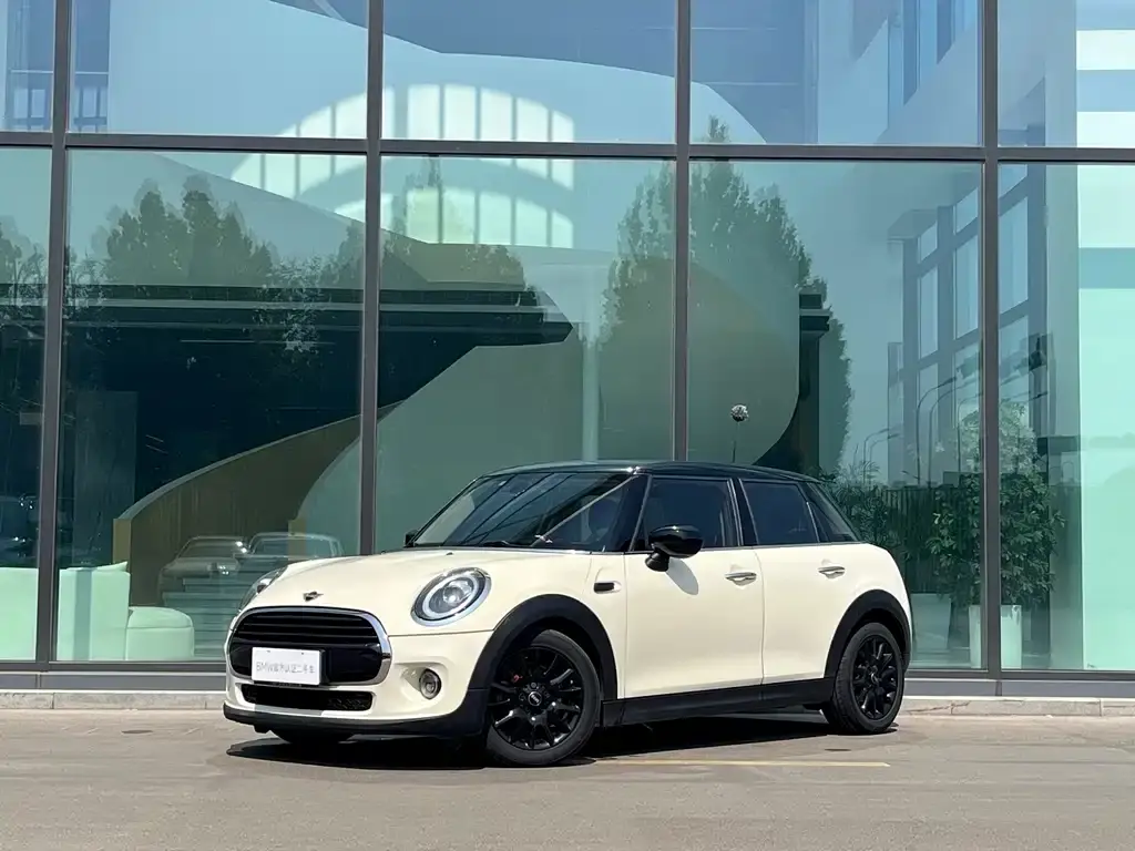 Mini MINI, 2020