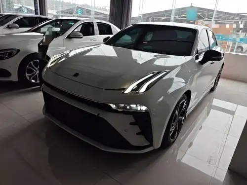 Lynk & Co 03, 2023