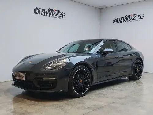 Porsche Panamera, 2023