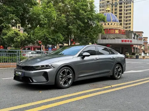 Kia K5, 2020