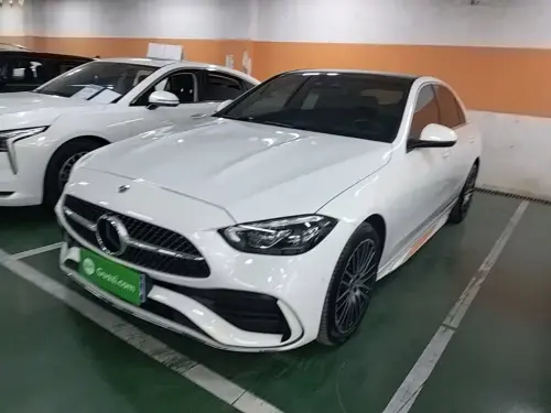 Mercedes-Benz C-Class, 2025