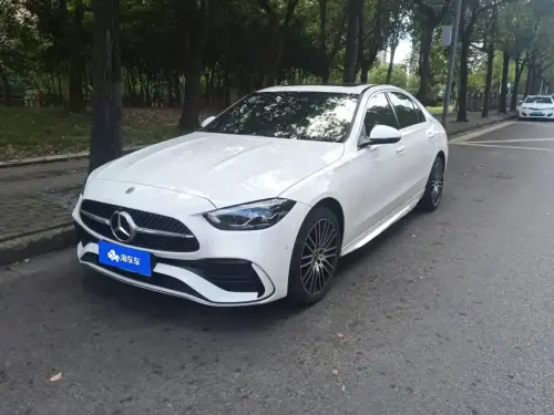 Mercedes-Benz C-Class, 2024