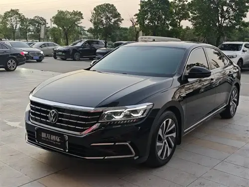 Volkswagen Passat, 2021