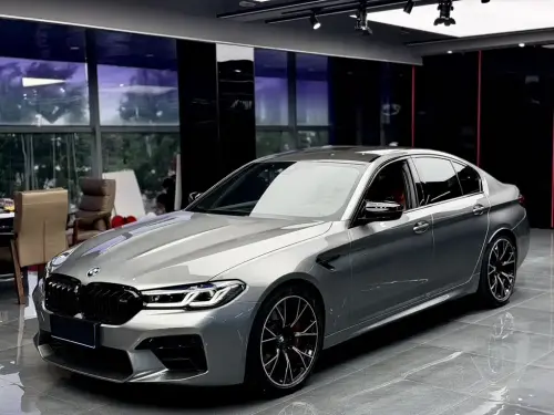 BMW 5-Series M, 2021