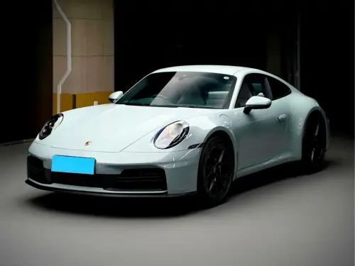 Porsche 911, 2025