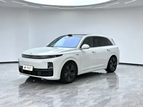 Li Auto L7, 2025