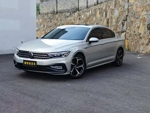 Volkswagen Magotan, 2023