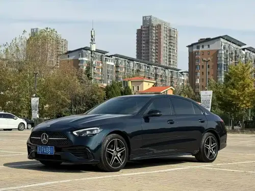 Mercedes-Benz C-Class, 2025
