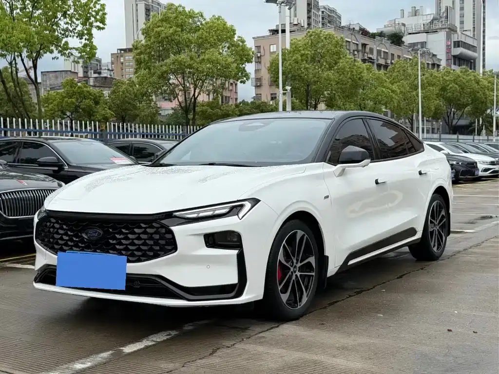 Ford Mondeo, 2023