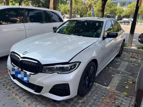 BMW 3-Series, 2021