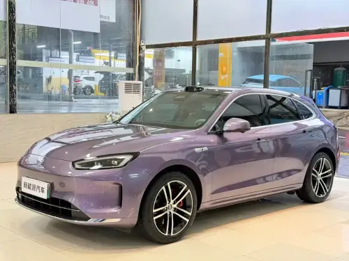 AITO M5, 2025