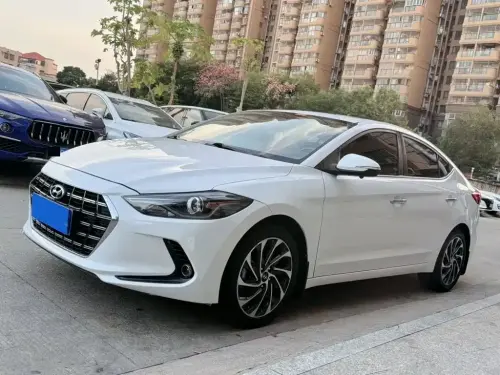 Hyundai Elantra, 2020