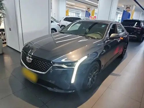 Cadillac CT4, 2022