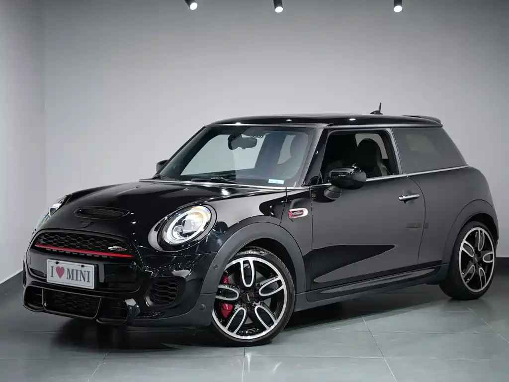 Mini MINI JCW, 2020